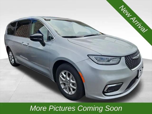 2024 Chrysler Pacifica Touring L for sale in Wilmington, NC