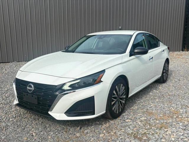 2025 Nissan Altima SV FWD for sale in Dexter, MO