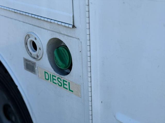 2012 Ford F-550 XL
