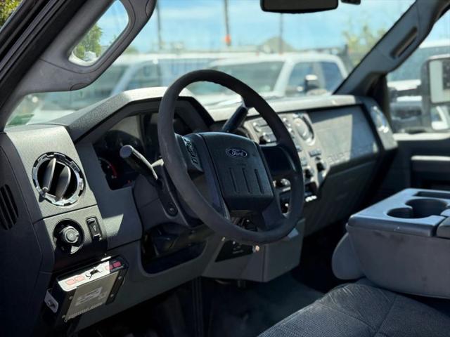 2012 Ford F-550 XL