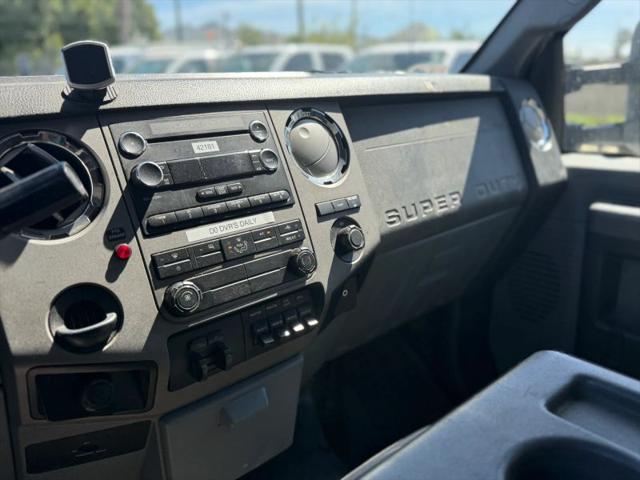 2012 Ford F-550 XL