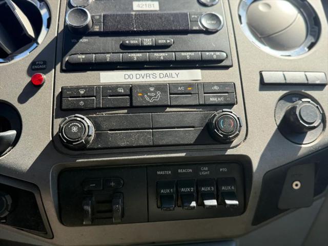 2012 Ford F-550 XL