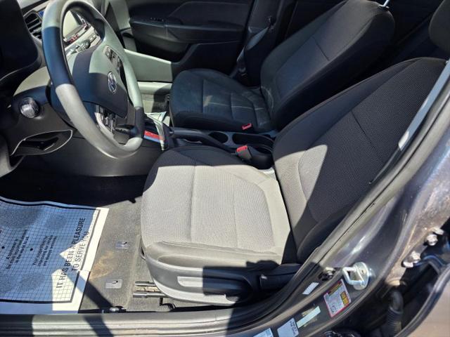2020 Hyundai Accent SE
