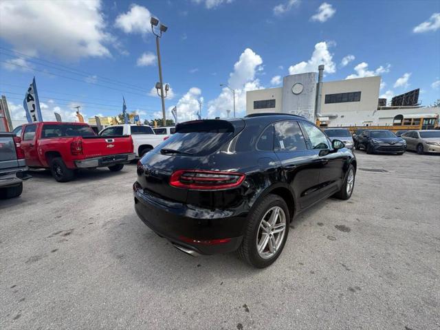 2017 Porsche Macan Base