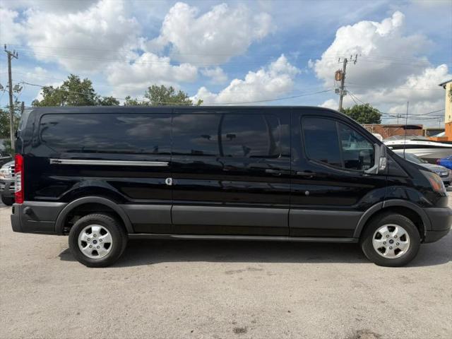 2017 Ford Transit w/Sliding Side Door w/LWB