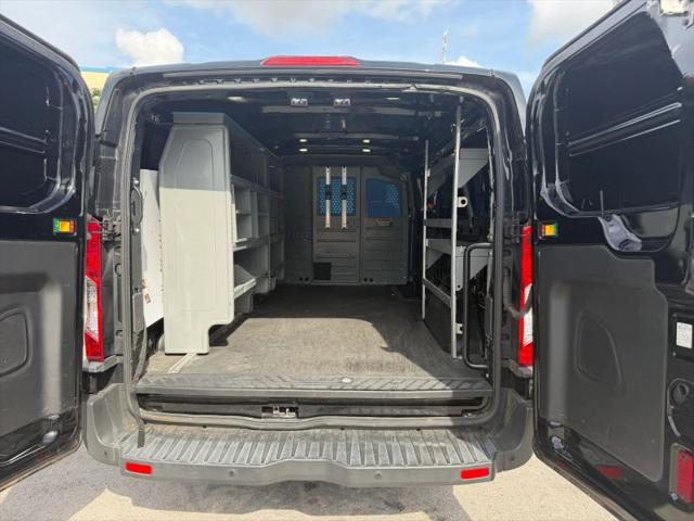 2017 Ford Transit w/Sliding Side Door w/LWB