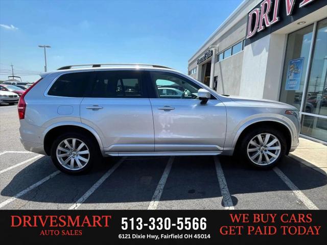 2016 Volvo XC90 T6 Momentum