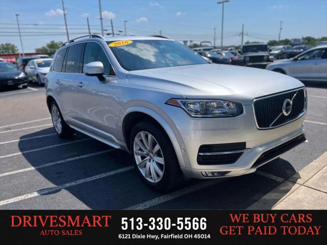 2016 Volvo XC90 T6 Momentum