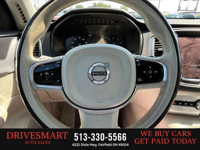 2016 Volvo XC90 T6 Momentum