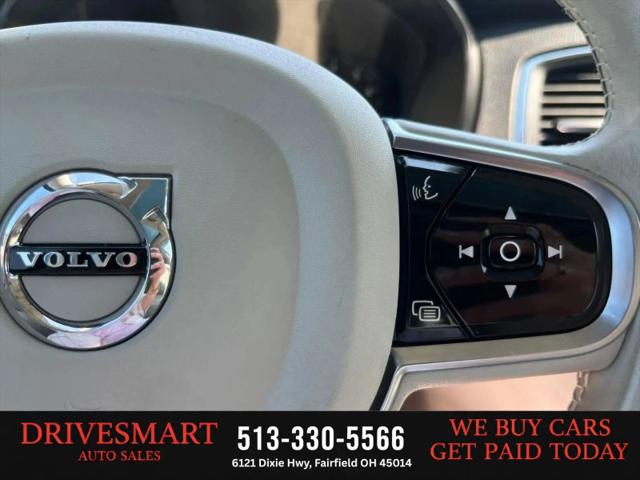 2016 Volvo XC90 T6 Momentum