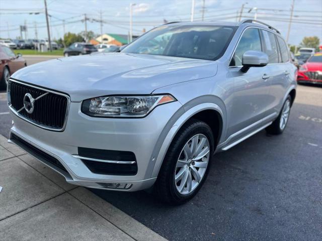 2016 Volvo XC90 T6 Momentum