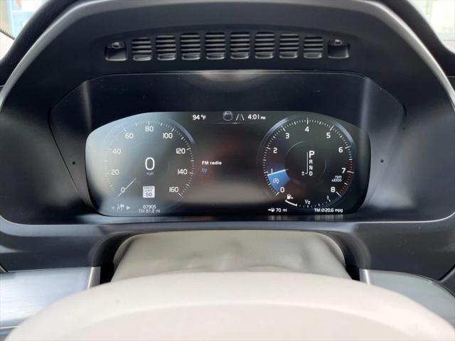 2016 Volvo XC90 T6 Momentum