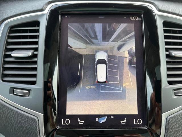 2016 Volvo XC90 T6 Momentum