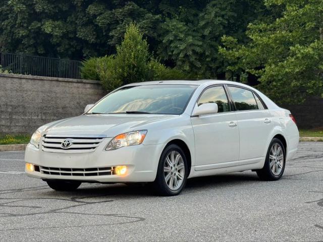 2006 Toyota Avalon XL for sale in Wakefield, MA