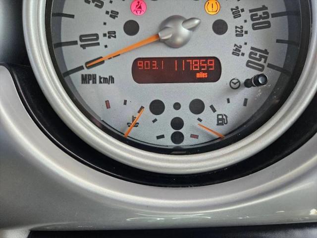 2006 MINI Cooper Base