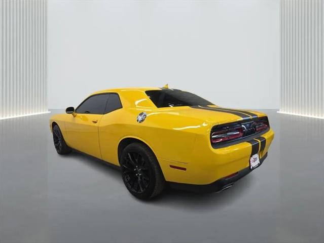 2017 Dodge Challenger SXT