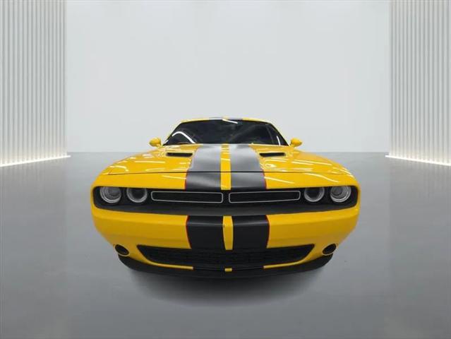 2017 Dodge Challenger SXT