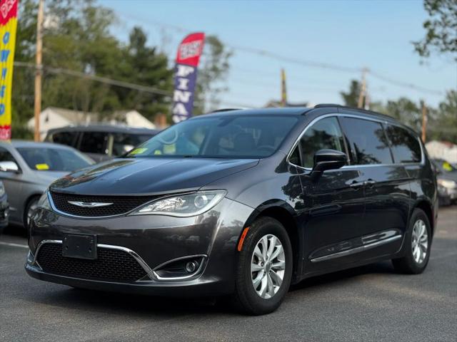 2017 Chrysler Pacifica Touring-L for sale in Stoughton, MA