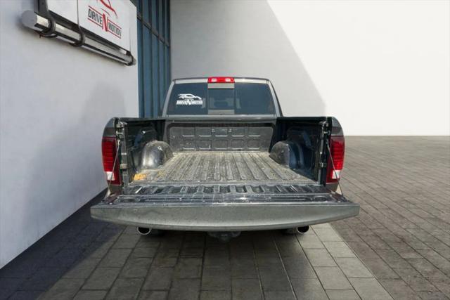 2018 Ram 1500 Night Crew Cab 4x4 57 Box