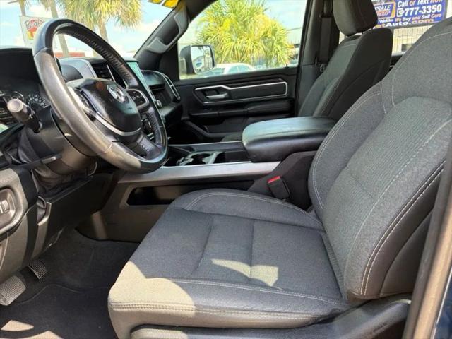 2020 Ram 1500 Big Horn Crew Cab 4x4 5'7" Box
