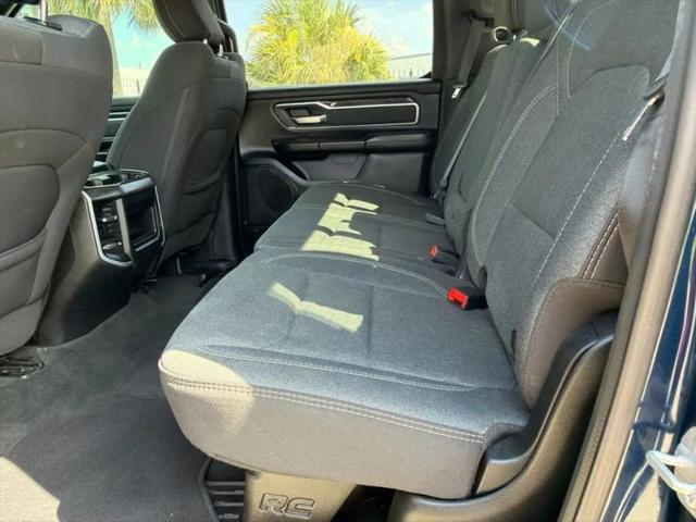 2020 Ram 1500 Big Horn Crew Cab 4x4 5'7" Box