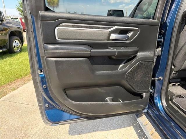 2020 Ram 1500 Big Horn Crew Cab 4x4 5'7" Box