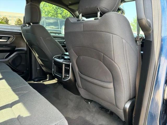 2020 Ram 1500 Big Horn Crew Cab 4x4 5'7" Box
