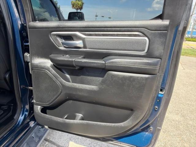 2020 Ram 1500 Big Horn Crew Cab 4x4 5'7" Box