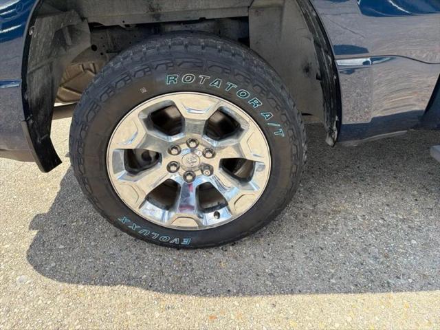 2020 Ram 1500 Big Horn Crew Cab 4x4 5'7" Box