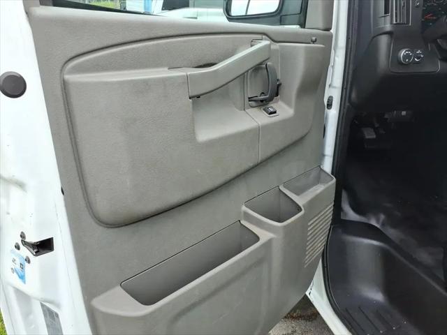2021 GMC Savana Cargo RWD 2500 Extended Wheelbase Work Van