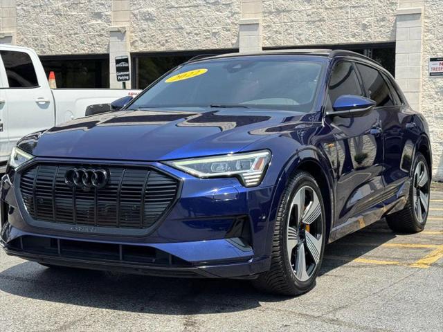 2022 Audi e-tron Premium Plus quattro