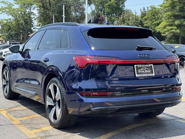 2022 Audi e-tron Premium Plus quattro