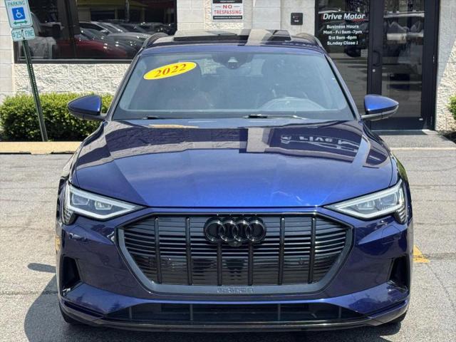 2022 Audi e-tron Premium Plus quattro
