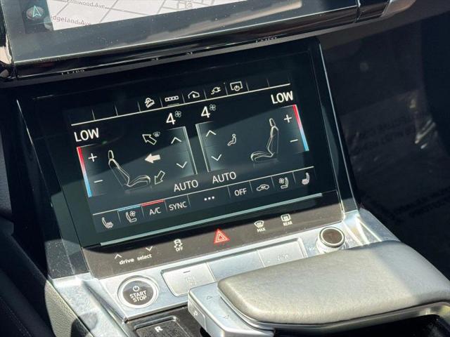 2022 Audi e-tron Premium Plus quattro