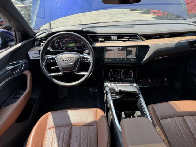 2022 Audi e-tron Premium Plus quattro