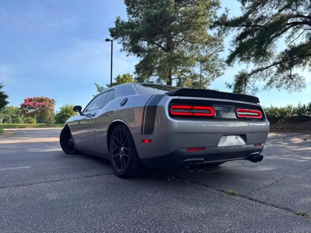 2016 Dodge Challenger R/T Scat Pack