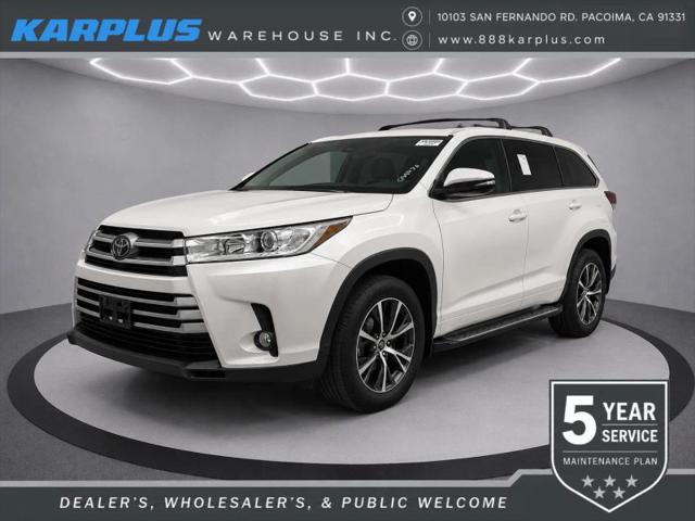 2018 Toyota Highlander LE for sale in Pacoima, CA