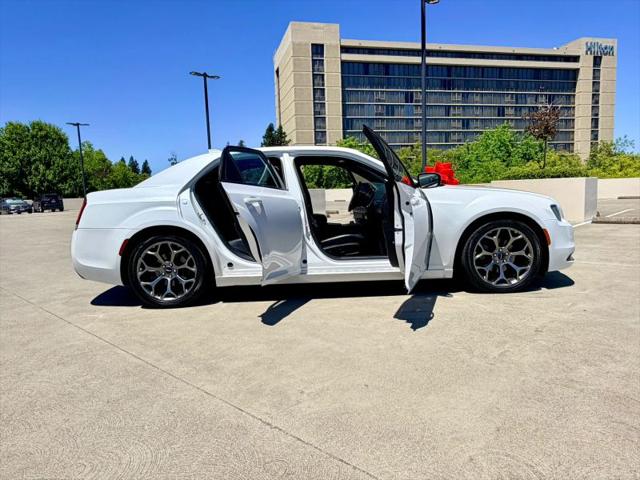 2016 Chrysler 300 300S