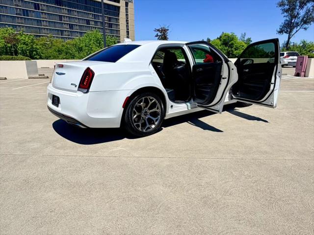 2016 Chrysler 300 300S