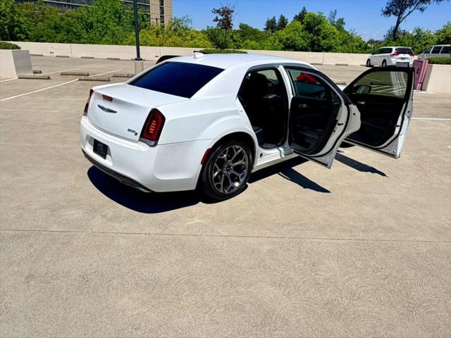 2016 Chrysler 300 300S
