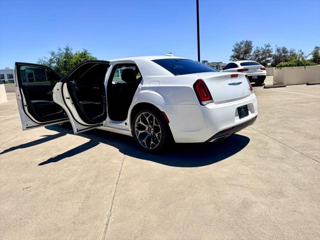 2016 Chrysler 300 300S