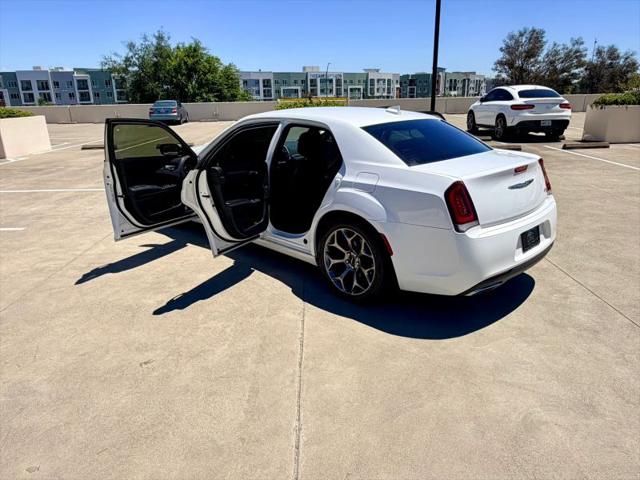 2016 Chrysler 300 300S