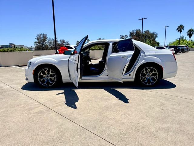 2016 Chrysler 300 300S
