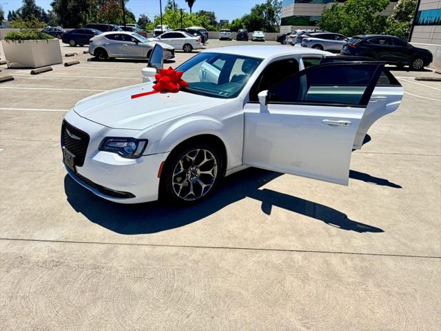 2016 Chrysler 300 300S