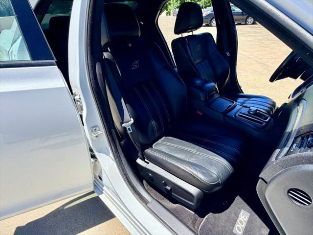 2016 Chrysler 300 300S