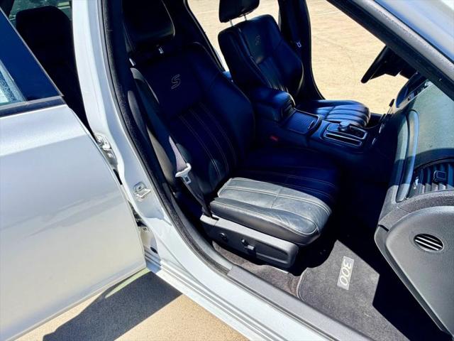 2016 Chrysler 300 300S
