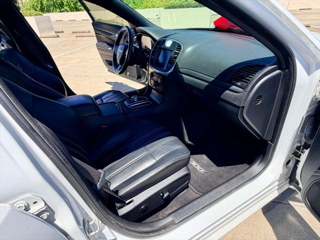 2016 Chrysler 300 300S