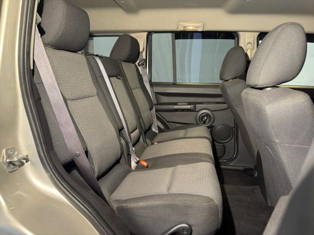 2008 Jeep Commander Sport