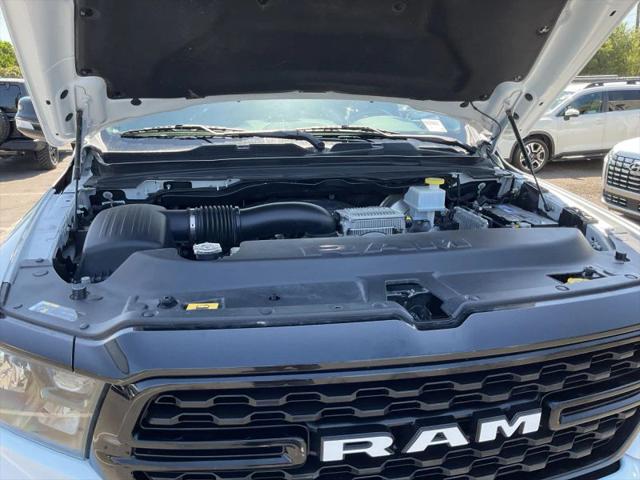 2022 Ram 1500 Big Horn Crew Cab 4x4 57 Box
