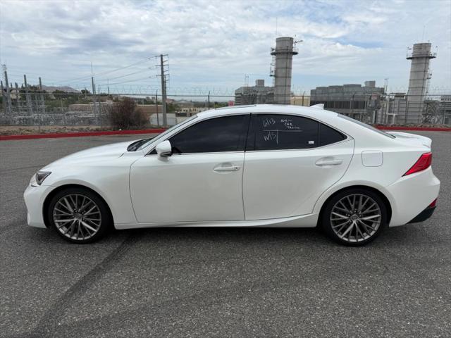 2017 Lexus IS 200t 200t